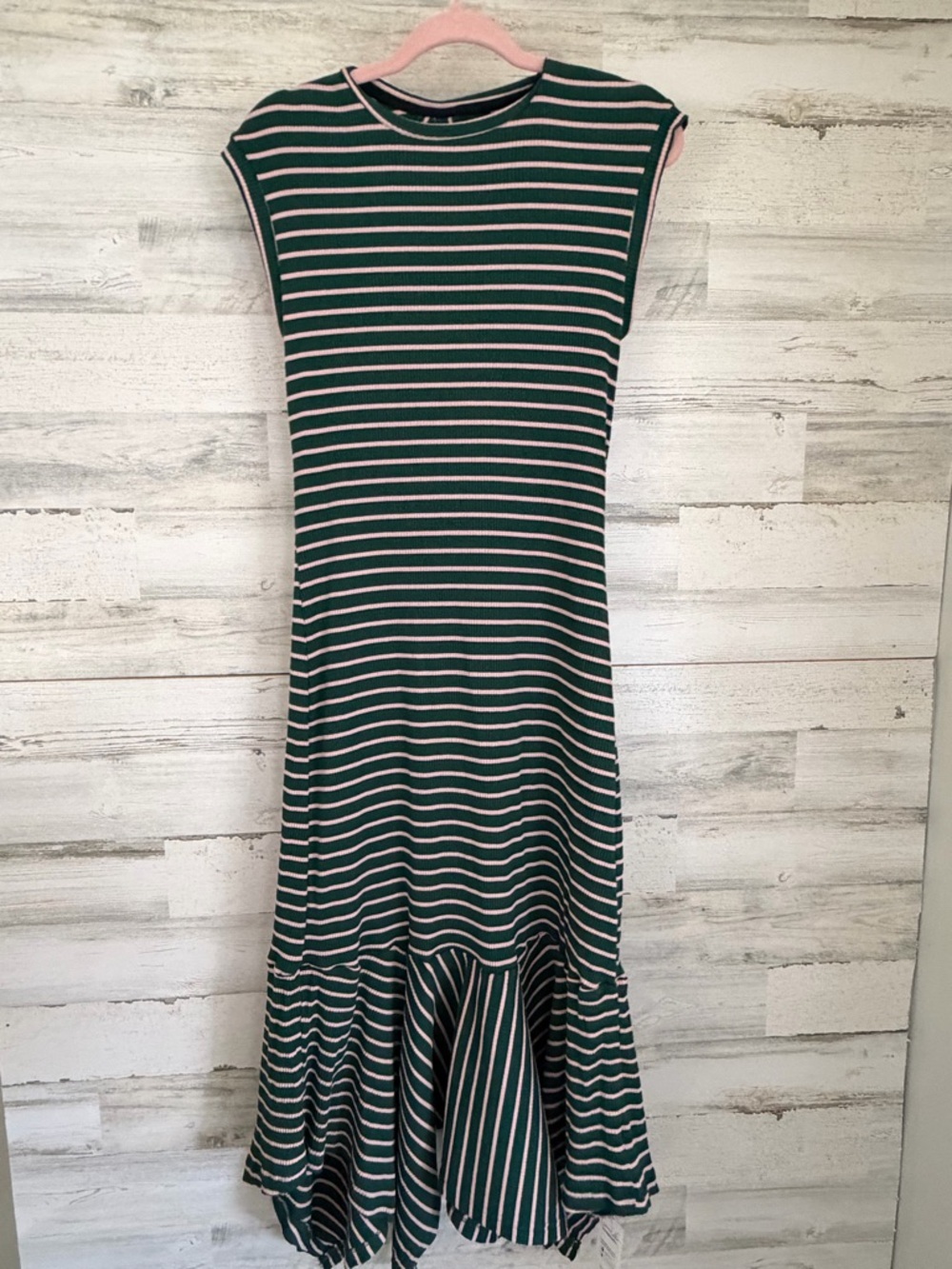 Cupshe Green & Pink Striped High-Low Midi Dress - Picture 5 of 6